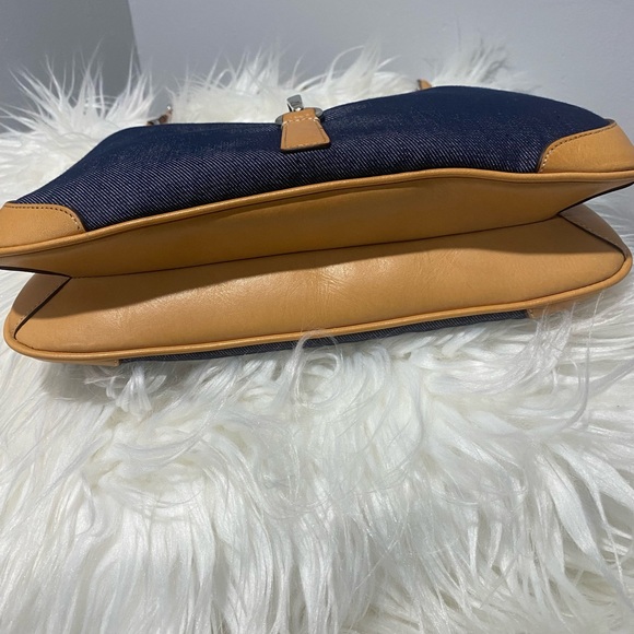 Coach Handbags - Coach purse